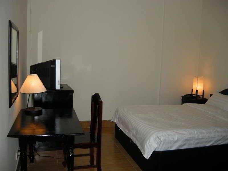 Trasak Pa-Em Hotel & Restaurant Phnom Penh Bilik gambar