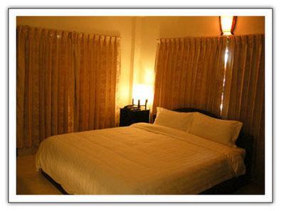 Trasak Pa-Em Hotel & Restaurant Phnom Penh Bilik gambar