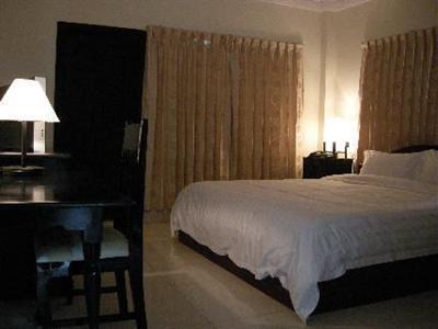 Trasak Pa-Em Hotel & Restaurant Phnom Penh Luaran gambar